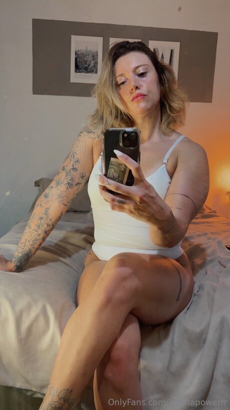 Photo nue de fuite OnlyFans de Emmapowerrr