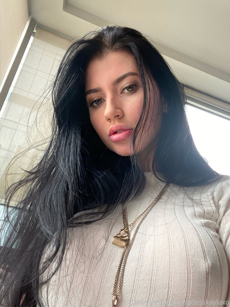 Goddess Kayla