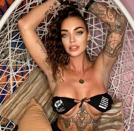 Photo nue de fuite OnlyFans de Dorien Rose