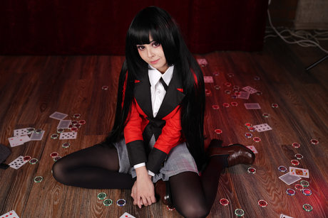 Helly Valentine