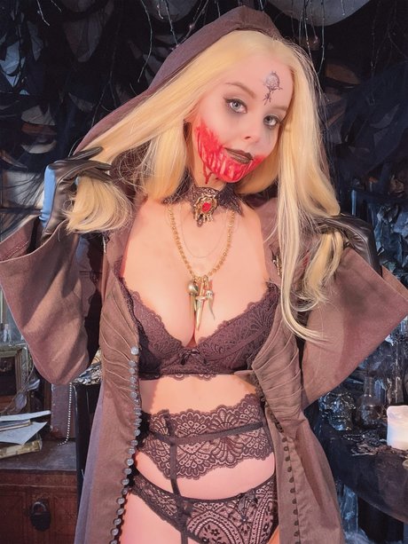 Helly Valentine