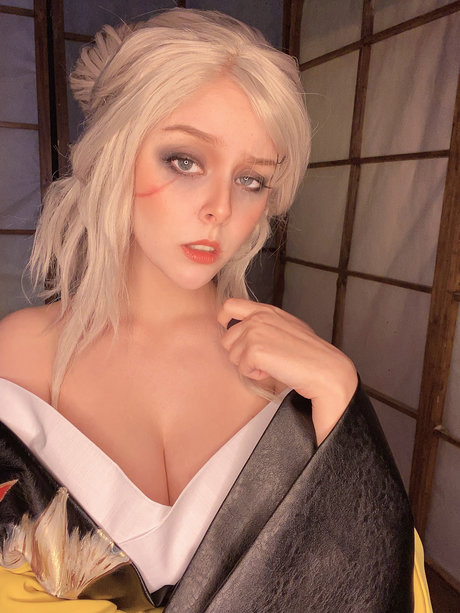 Helly Valentine