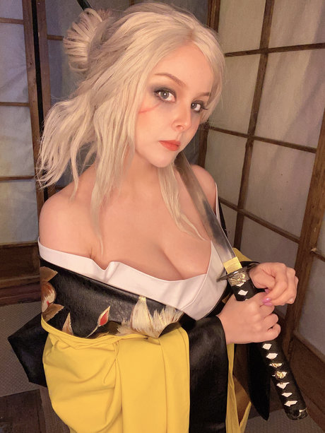 Helly Valentine