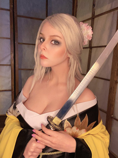 Helly Valentine