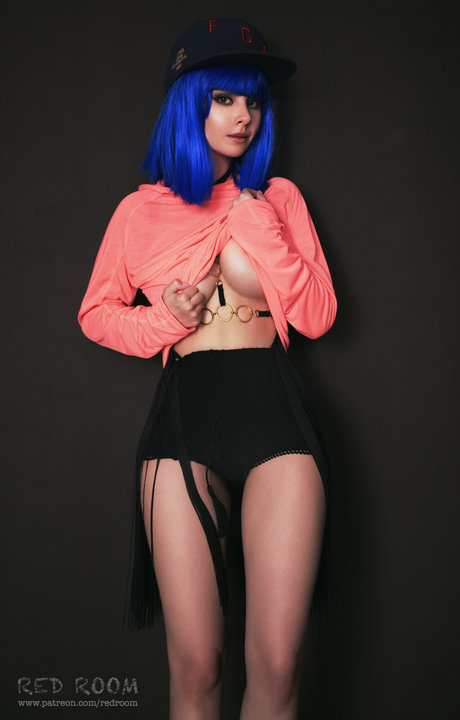 Helly Valentine