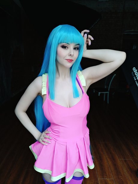 Helly Valentine