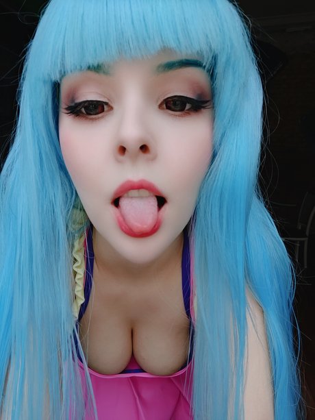 Helly Valentine