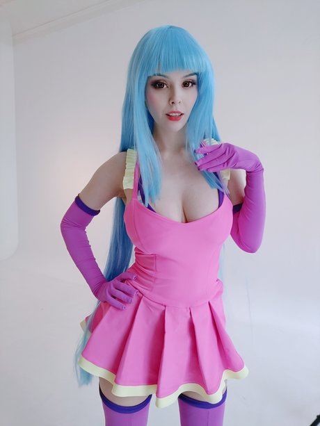 Helly Valentine