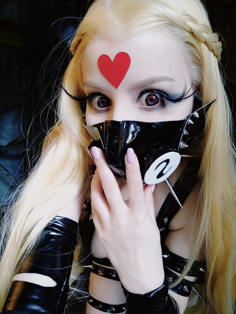 Helly Valentine