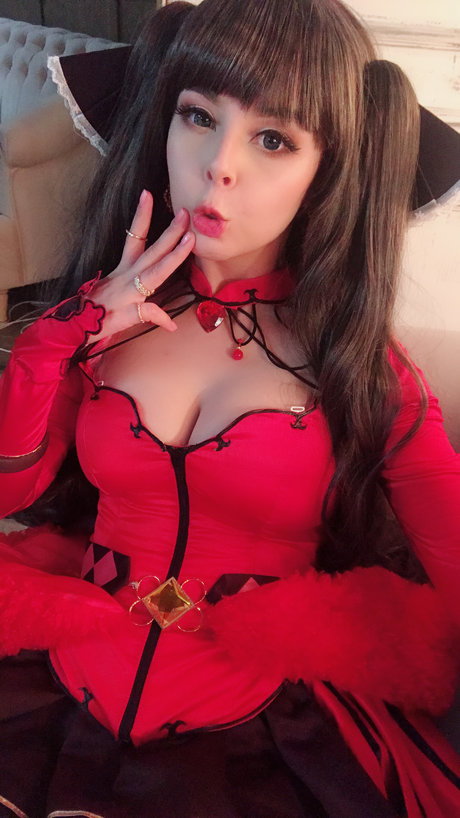 Helly Valentine