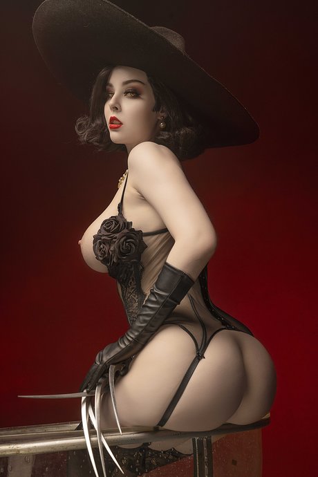 Helly Valentine