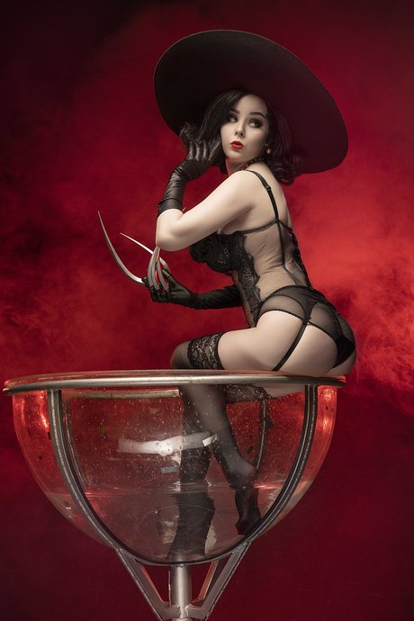 Helly Valentine