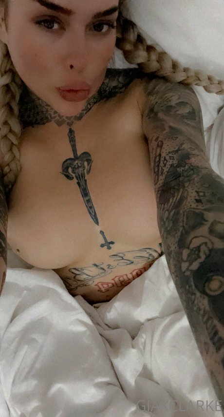 Photo nue de fuite OnlyFans de Gia Clarke