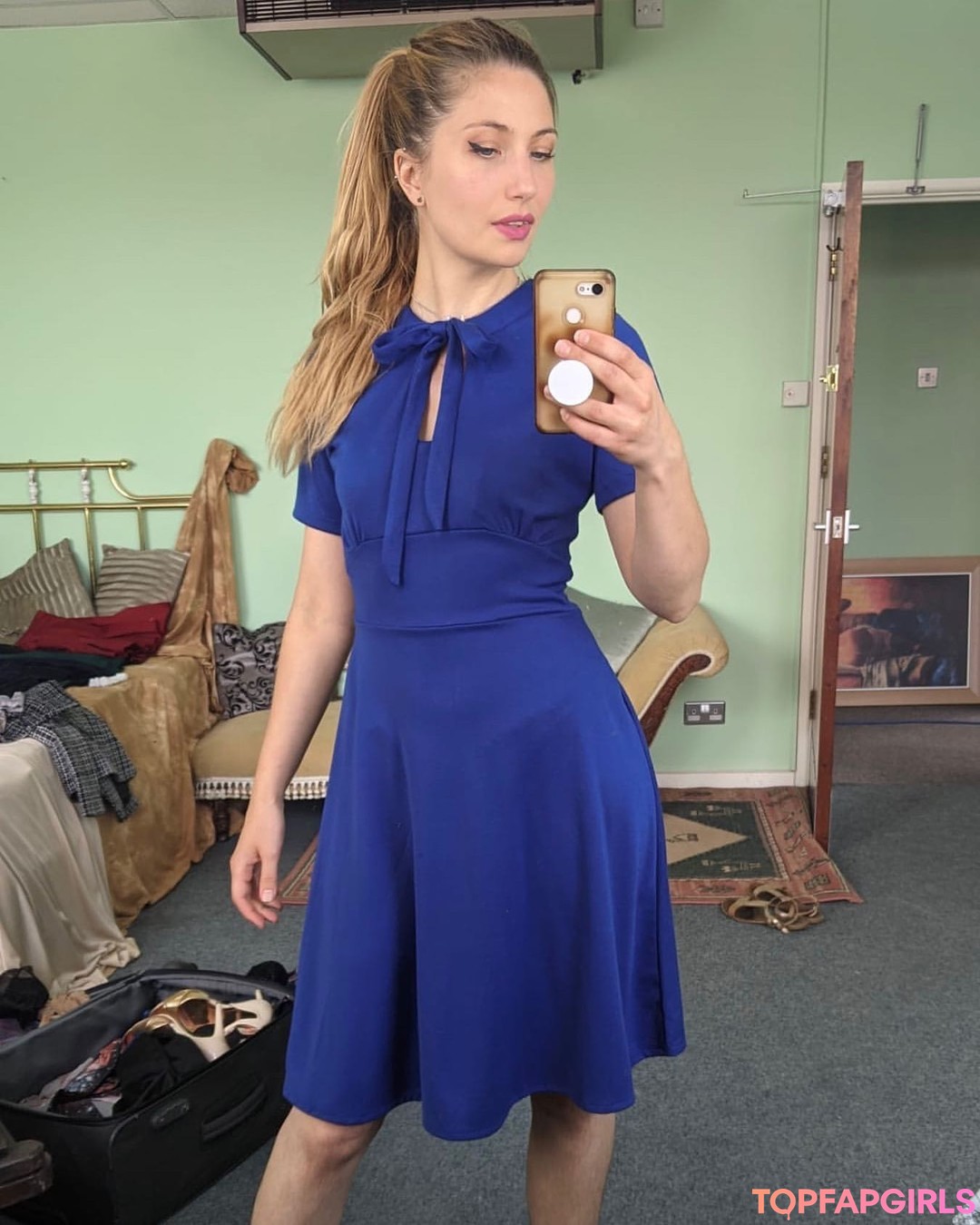 Photo nue de fuite OnlyFans de Stephanie Bonham Carter #54 Photo nue de fuite OnlyFans de Stephanie Bonham Carter #54