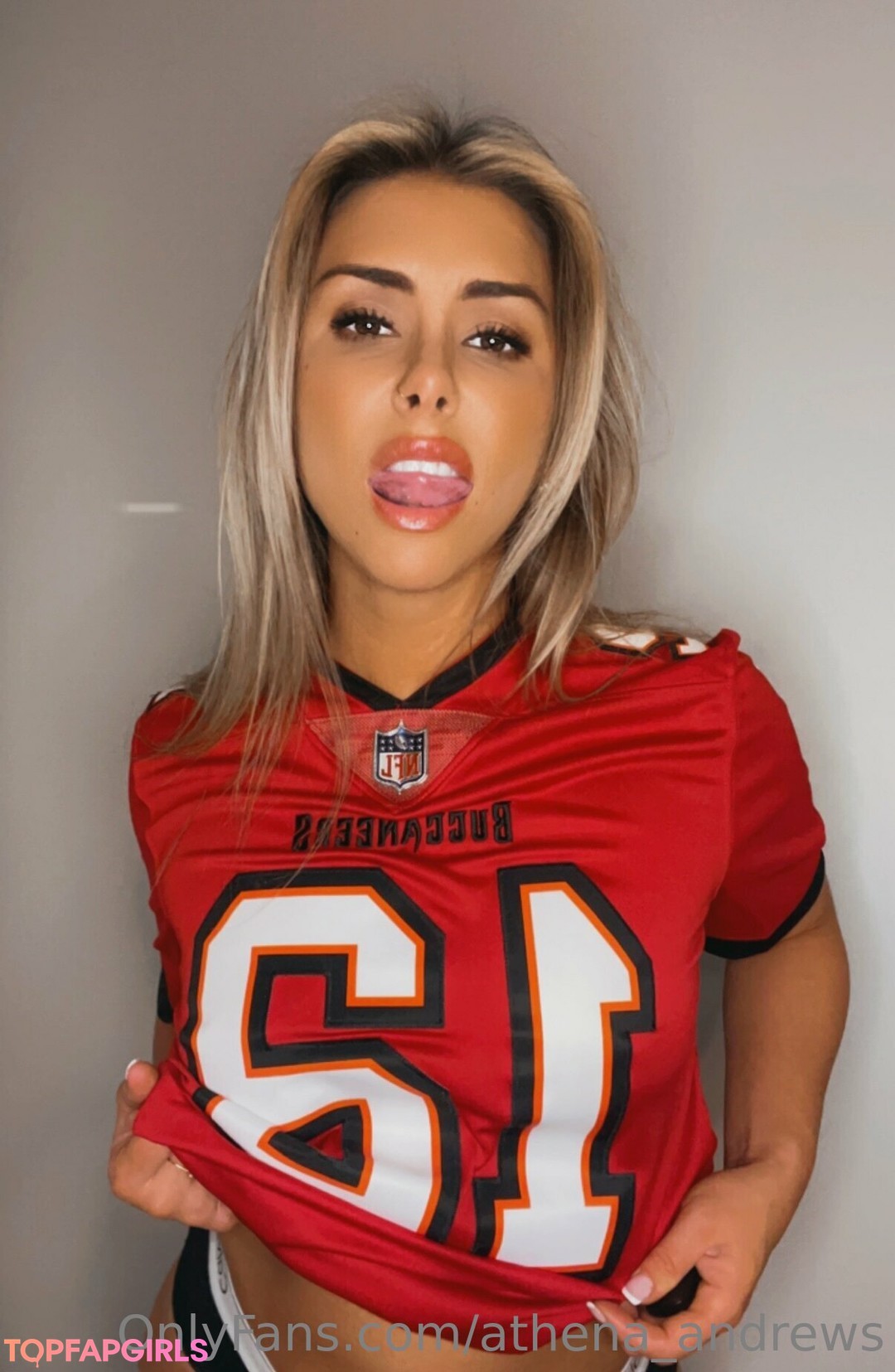 Photo nue de fuite OnlyFans de Athena Andrews #8