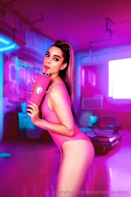 Mariiahneedless