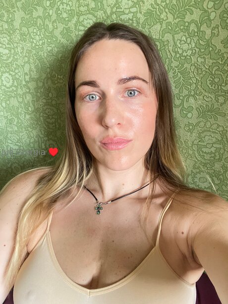Photo nue de fuite OnlyFans de Juligiorgia