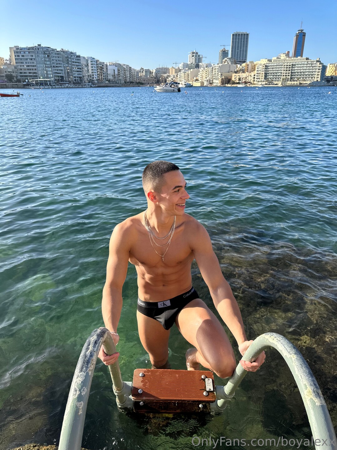 Photo nue de fuite OnlyFans de Boyalexx #1060
