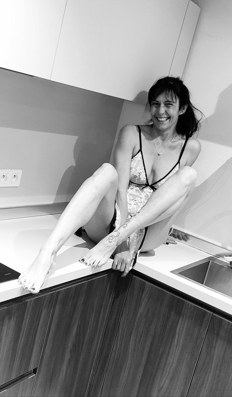 Lili_jolie