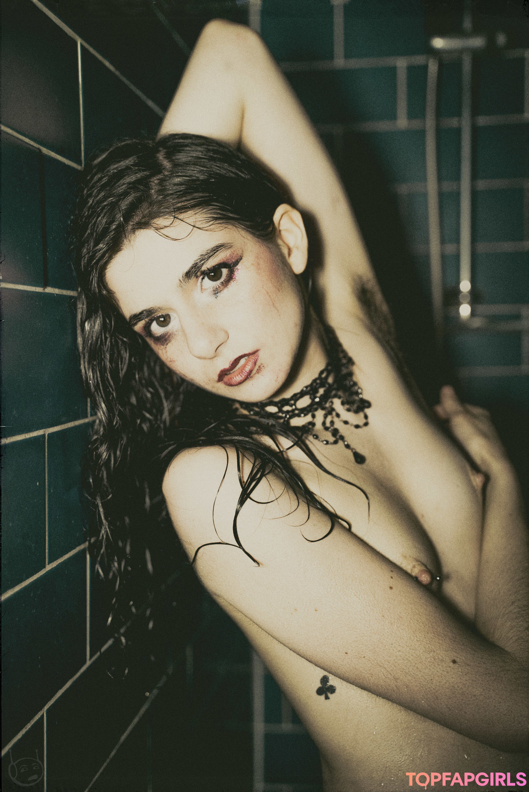 Photo nue de fuite OnlyFans de Camille Alexander #38 Photo nue de fuite OnlyFans de Camille Alexander #38