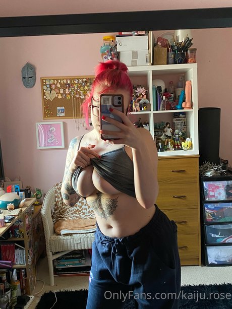 Kaiju_rose