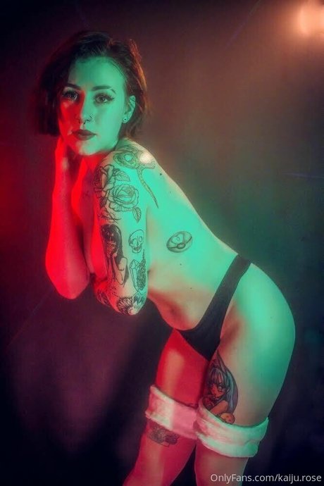 Kaiju_rose