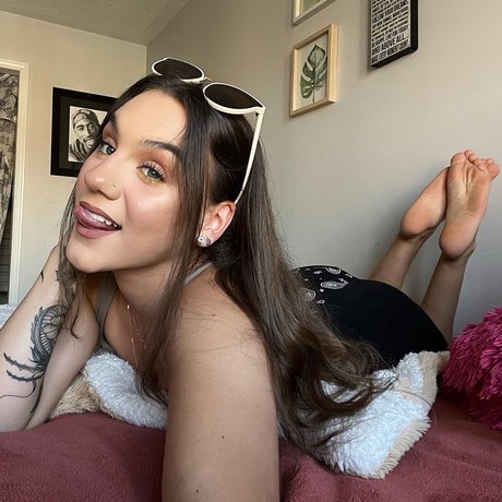QueenZ'sFeet