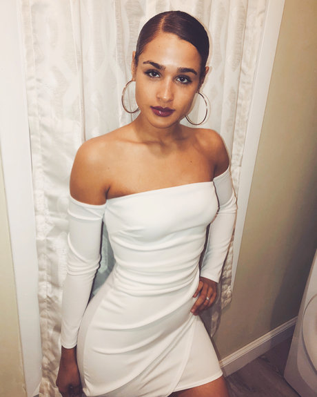 Photo nue de fuite OnlyFans de Janae Girard