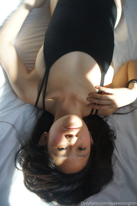 Photo nue de fuite OnlyFans de Aya Kensington