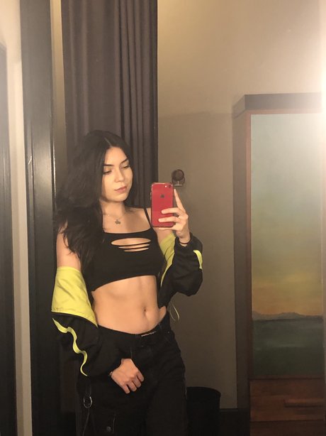 Photo nue de fuite OnlyFans de Coughs