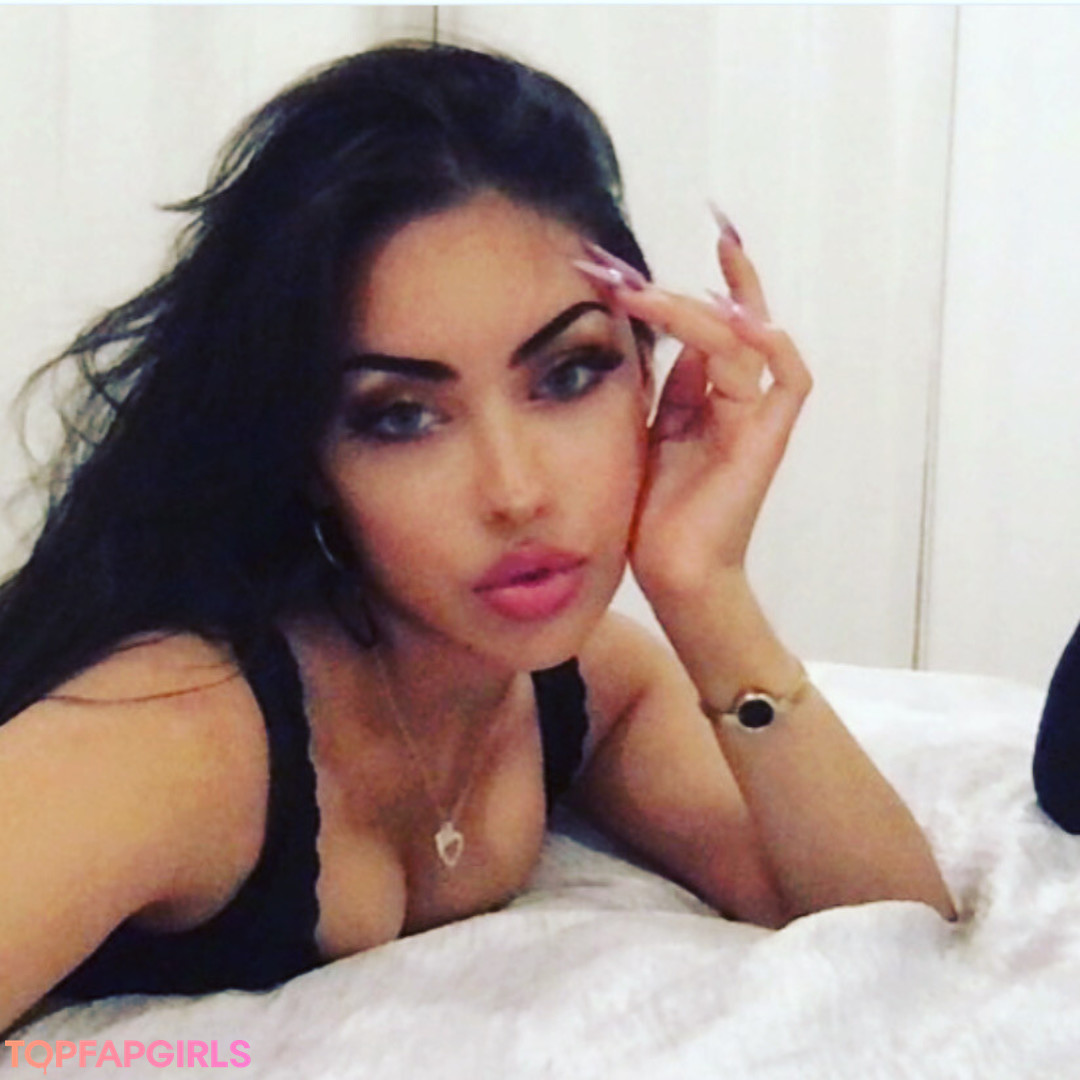 Photo nue de fuite OnlyFans de Alinaswanxo #3 Photo nue de fuite OnlyFans de Alinaswanxo #3
