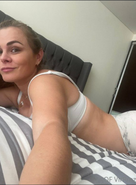 Photo nue de fuite OnlyFans de Virginia Ramirez