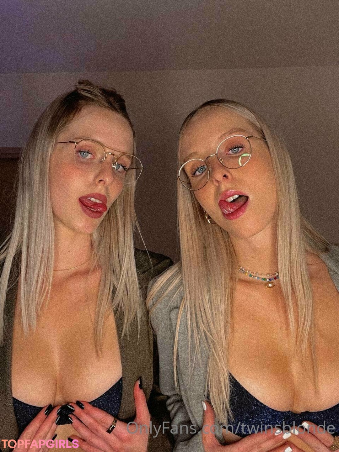 Photo nue de fuite OnlyFans de Onlytwinz #139