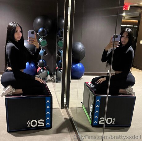 Brattyxxdoll