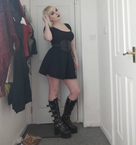 DinosaurQueen