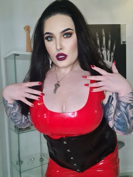 Photo nue de fuite OnlyFans de Mistress Karino