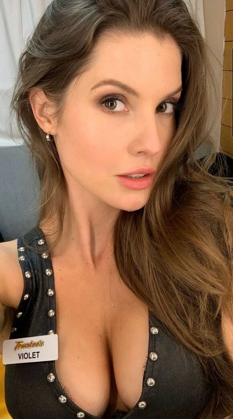 Amanda Cerny