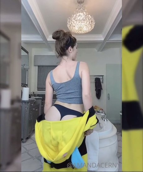 Amanda Cerny