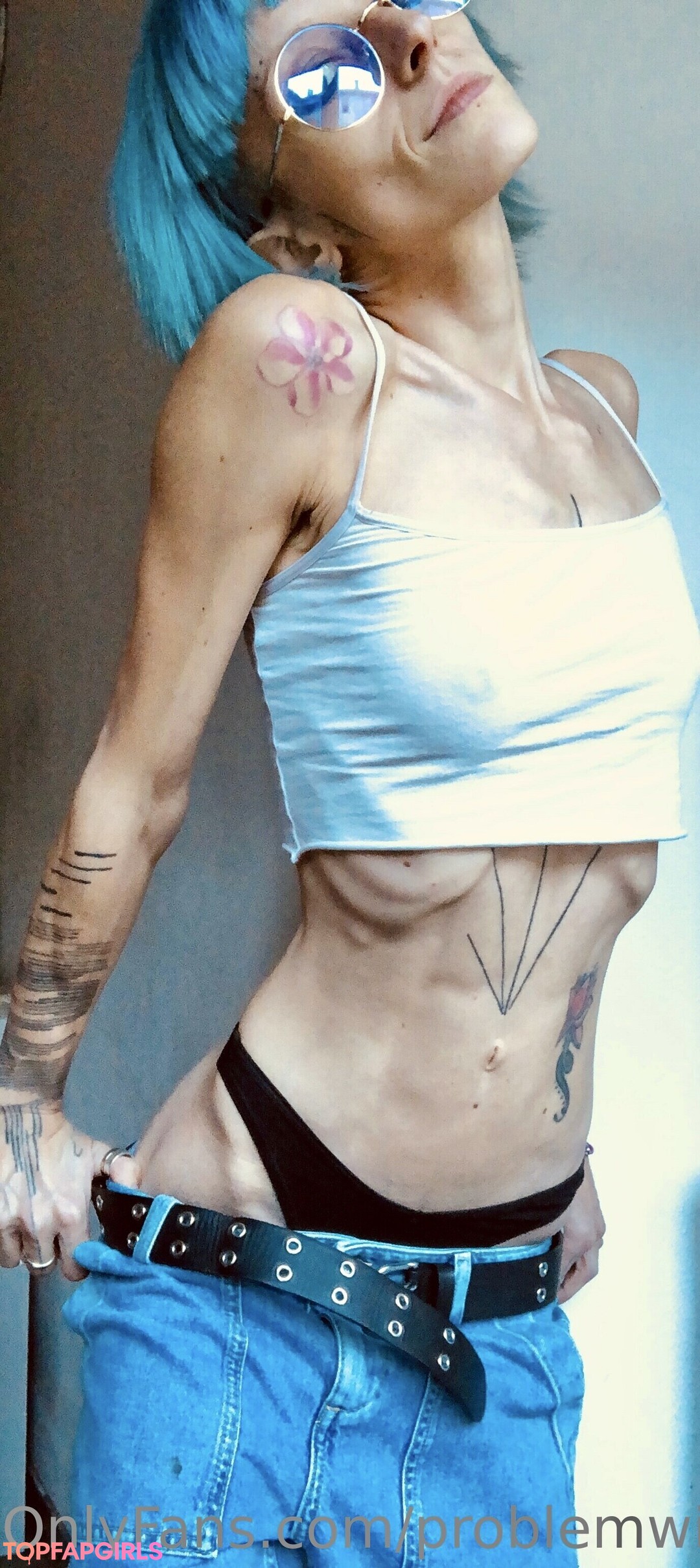 Photo nue de fuite OnlyFans de Problem With The Sun #17 Photo nue de fuite OnlyFans de Problem With The Sun #17