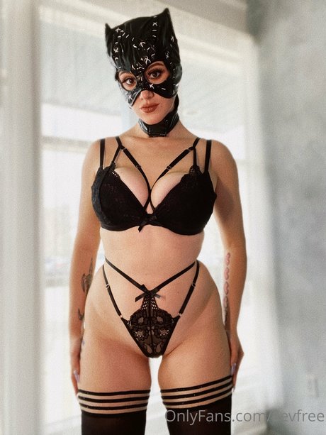 Seviria Cosplay