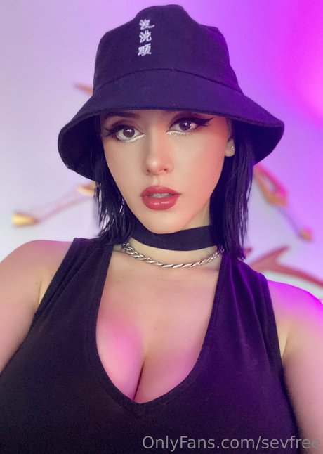 Seviria Cosplay