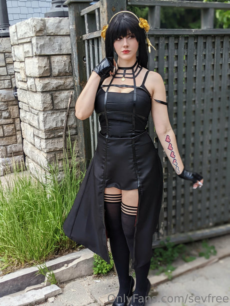 Seviria Cosplay