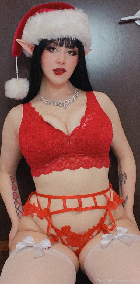 Seviria Cosplay