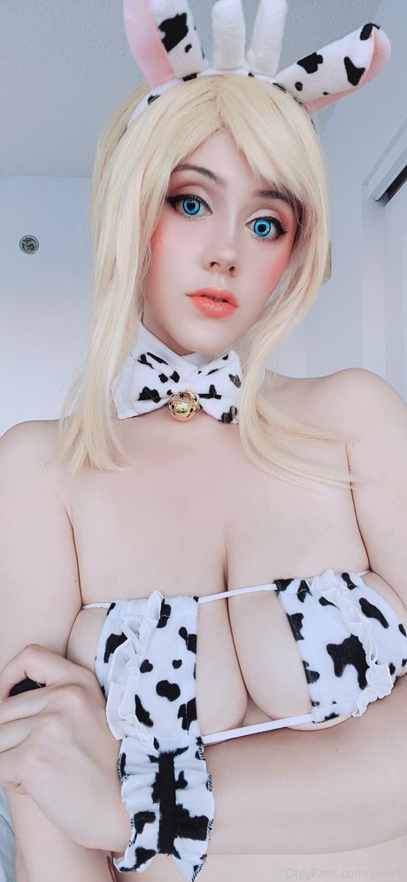 Seviria Cosplay