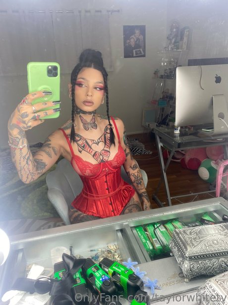 Photo nue de fuite OnlyFans de Taylor White