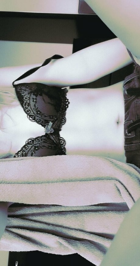 Photo nue de fuite OnlyFans de Zswaez