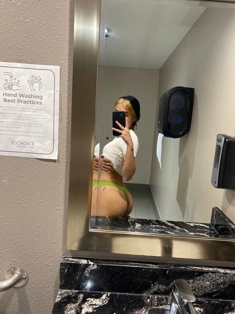 Angela Alvarez