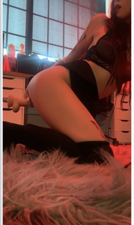 Photo nue de fuite OnlyFans de Claire Estabrook