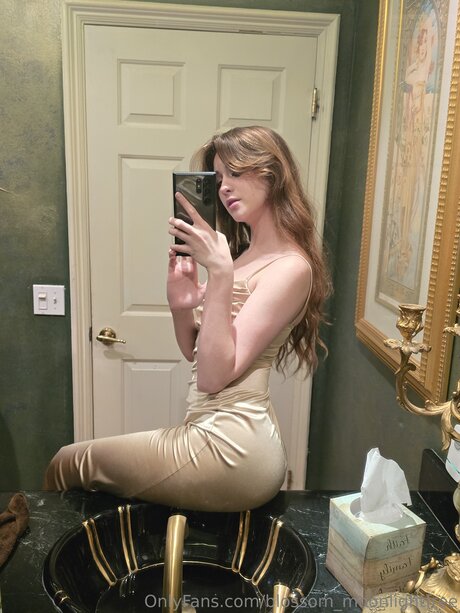 Photo nue de fuite OnlyFans de Blossom Moonlightfree