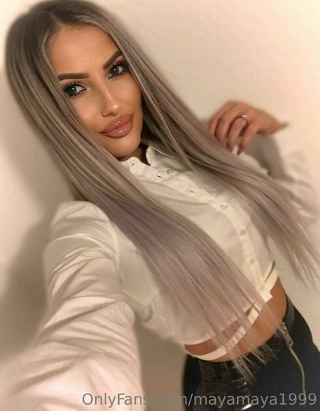 Photo nue de fuite OnlyFans de Mayamaya1999